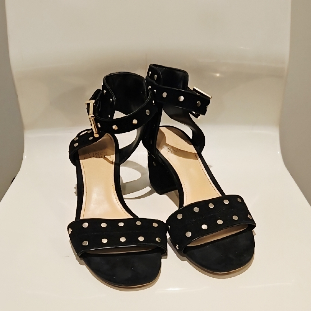 Studded Heeled Sandals - 9